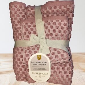 Threshold Cotton Bath Towel Set - Pink